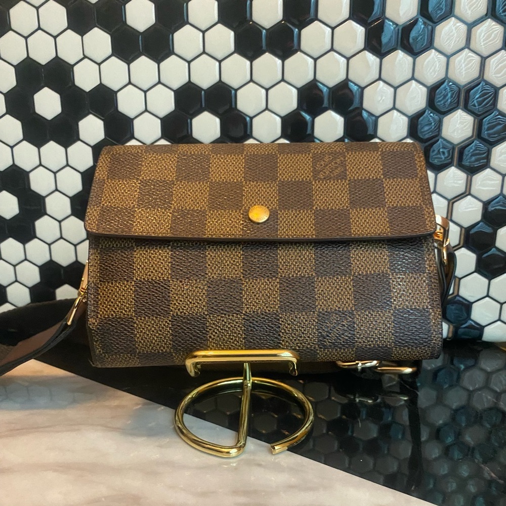 GUC Louis Vuitton Porte Tresor Etui Papier Ebene Wallet with unbranded strap